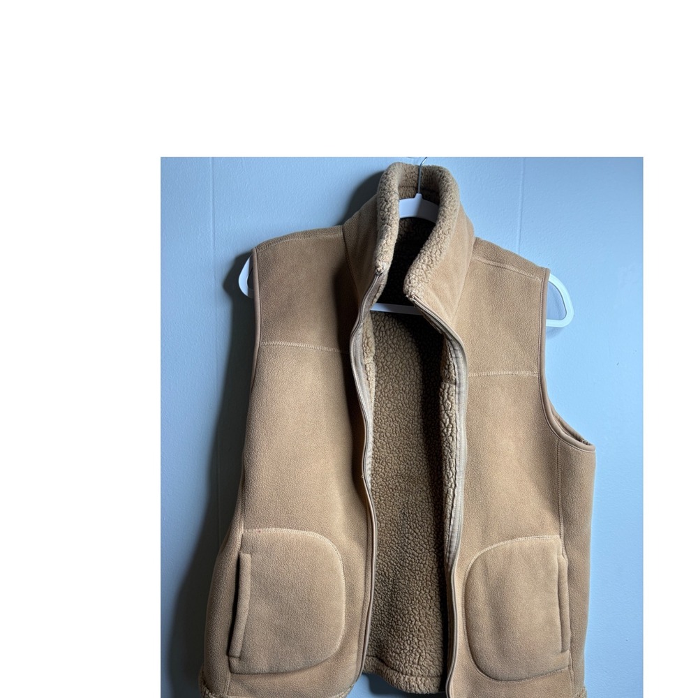 Womens Camel Tan Fleece Sherpa Lined Reversible Full Zip Vest Stand Colar Pocket